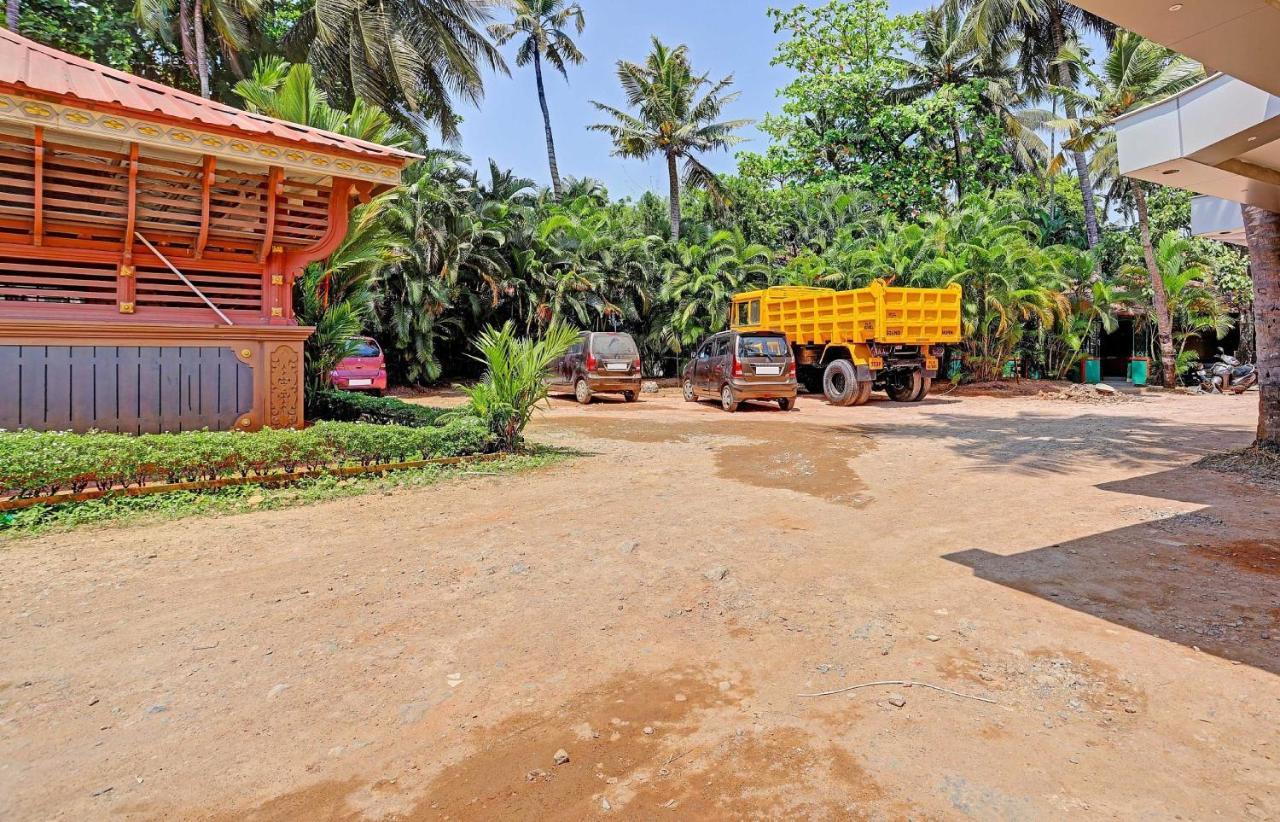 Super Collection O Pallava Rajadhani Thiruvananthapuram Esterno foto